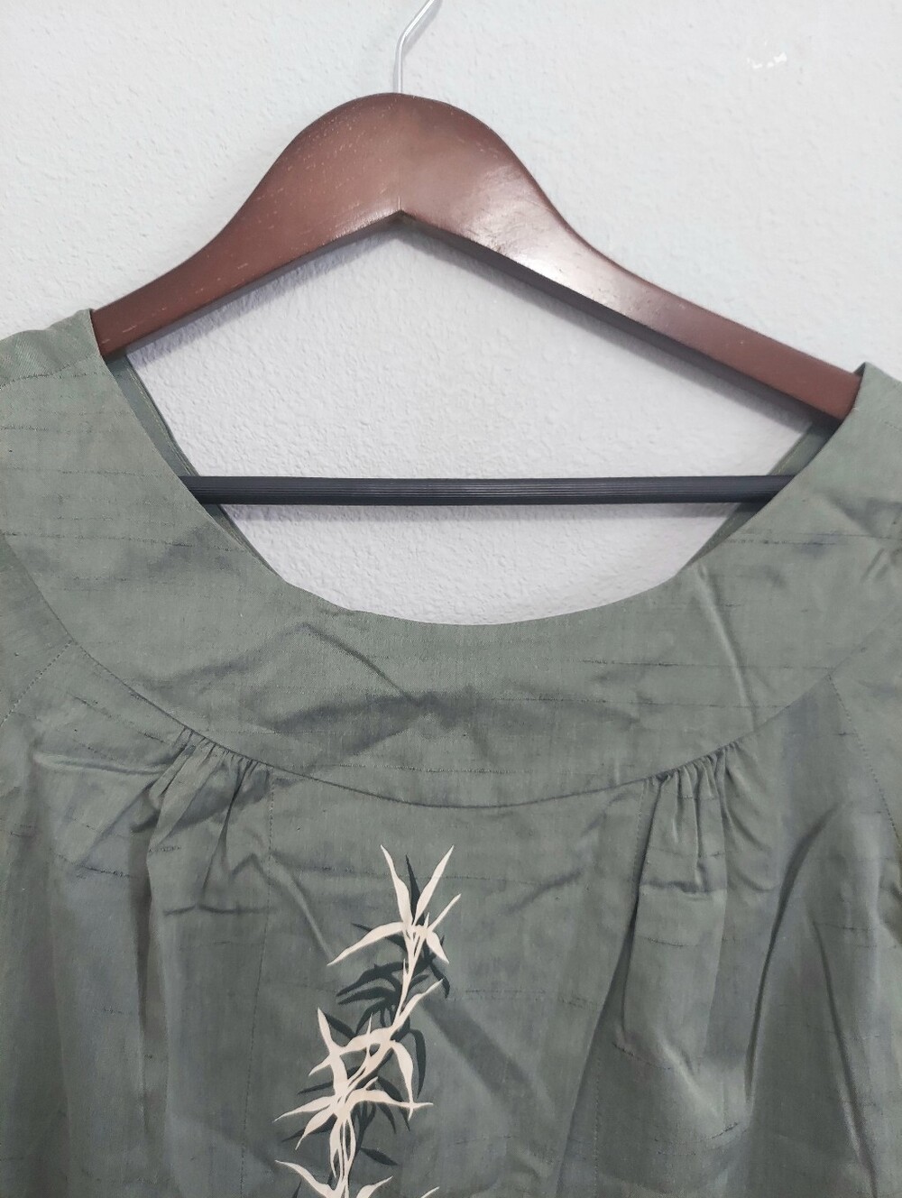 Vintage Liberty House By Kiyomi Olive Green Muumuu Dress Bamboo Art Hawaiian 8 - Picture 4 of 9